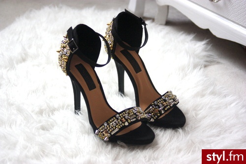 Szpilki Buty Moda