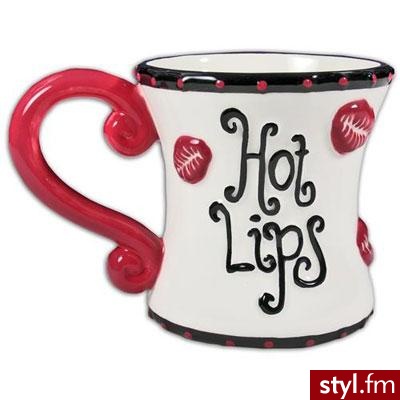 Kolekcja kubeczków \"Hottie Mugs\". Dzięki nim możesz w każdy sposób okazać swoje uczucia ;) Cena: $9.35 - Misz-masz