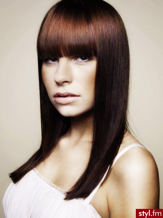 Średnie Fryzury