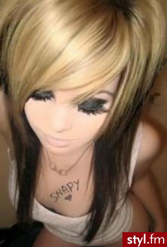 EMO Alternatywne Średnie Fryzury