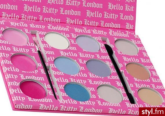 Londyński make-up z Hello Kitty. Londyński make-up z Hello Kitty. Dla Marks&Spencer stworzono linię kosmetyków z Kitty w wersji londyńskiej - Misz-masz