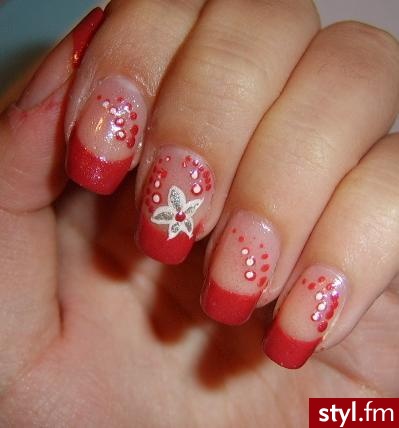 Red French - Paznokcie