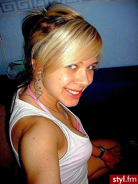 Średnie Fryzury