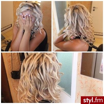 Blond Rozpuszczone Kręcone Wieczorowe Długie Fryzury