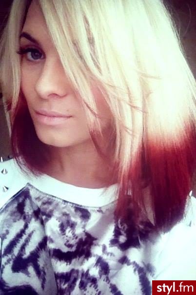 Blond Rozpuszczone Proste Na co dzień Średnie Fryzury