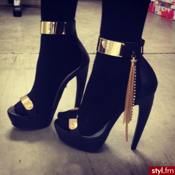 Szpilki Buty Moda