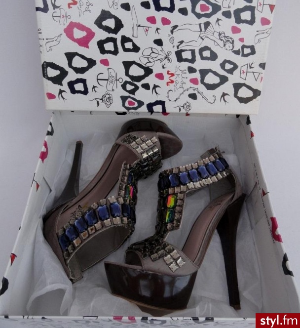 Szpilki Buty Moda