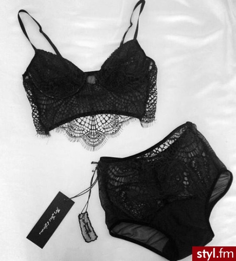 Komplety Bielizna Moda