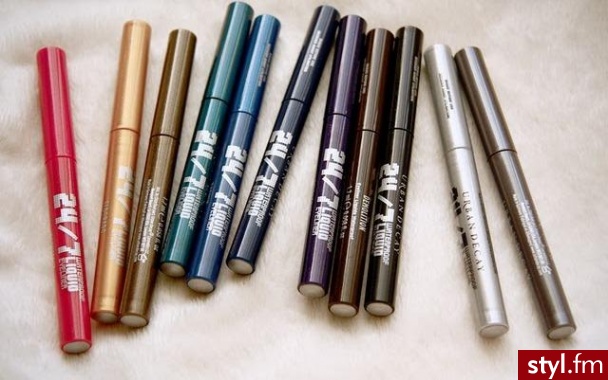 Urban Decay 24/7 Waterproof Liquid Eyeliners - Dzienne Makijaże