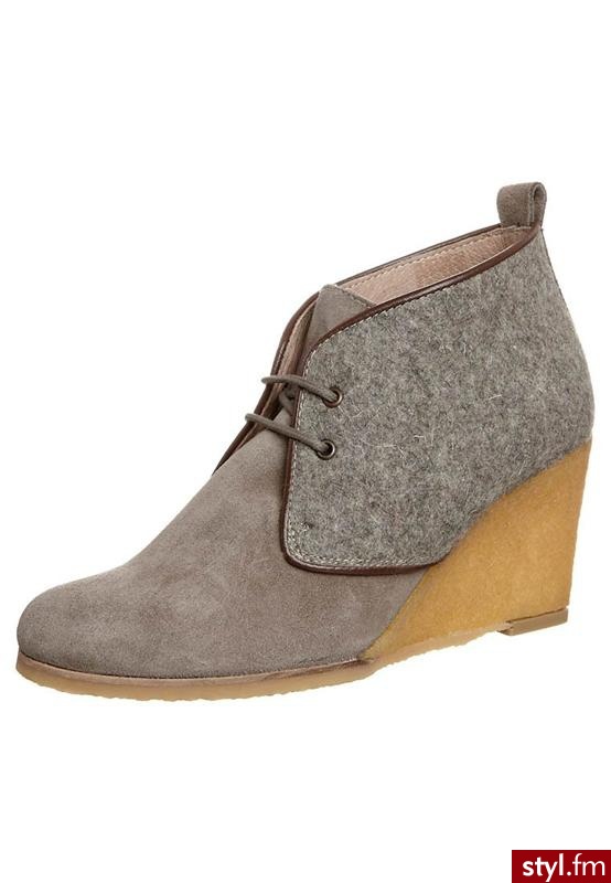 Zign Botki szary - Botki Buty Moda