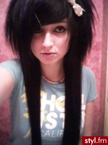 EMO Alternatywne Średnie Fryzury