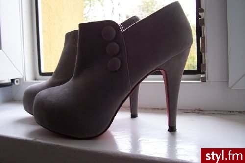 Pozostałe Buty Moda