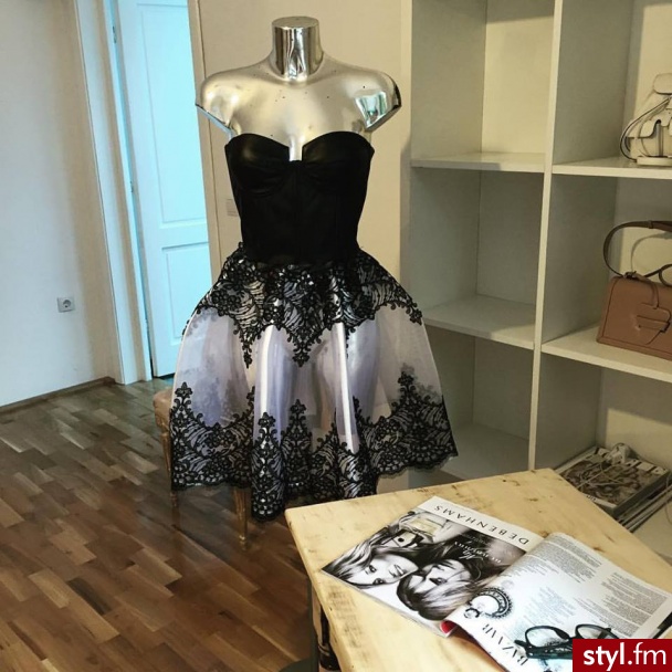Wieczorowe Sukienki Moda