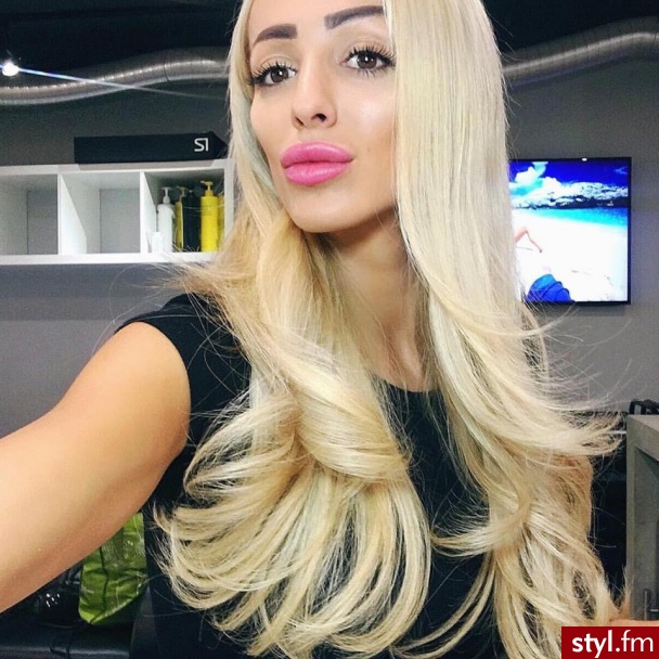 Blond Rozpuszczone Kręcone Na co dzień Długie Fryzury