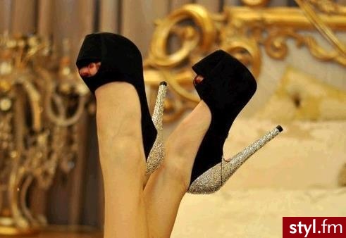 Szpilki Buty Moda