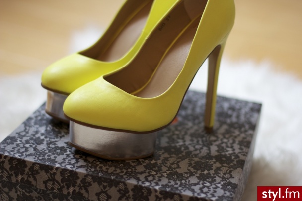 Szpilki Buty Moda