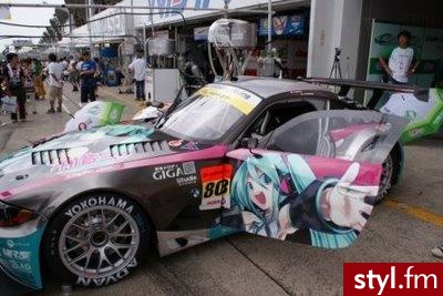 Zdjęcia zostały zrobione na imprezach zwanych "Itasha". - Misz-masz