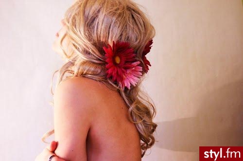 Upięcie Kręcone Na co dzień Średnie Fryzury