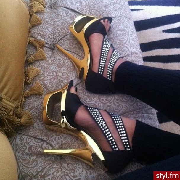 Szpilki Buty Moda
