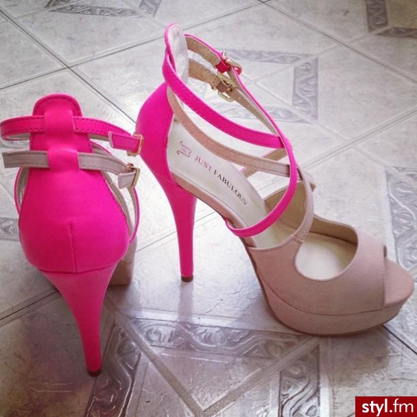 Szpilki Buty Moda
