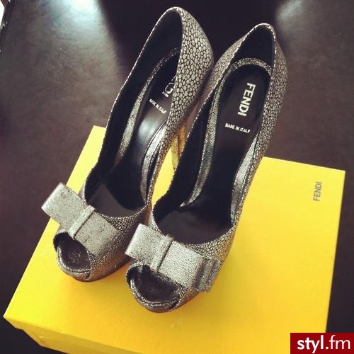 Szpilki Buty Moda