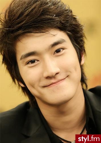 Siwon - Średnie Męskie Fryzury