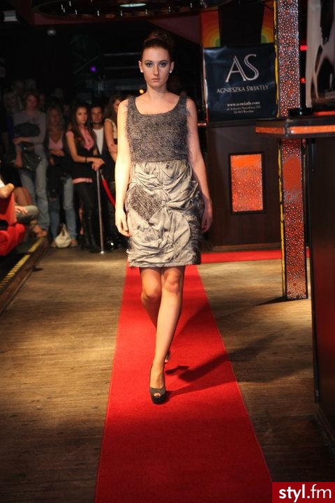 AGNIESZKA ŚWIATŁY projekt - Pozostałe Ciuchy Moda