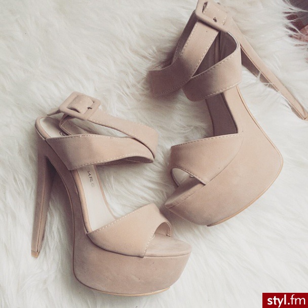 Szpilki Buty Moda