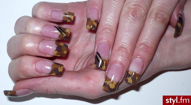 pazurki moro. http://nailsofdreams.blog.onet.pl/ - Paznokcie
