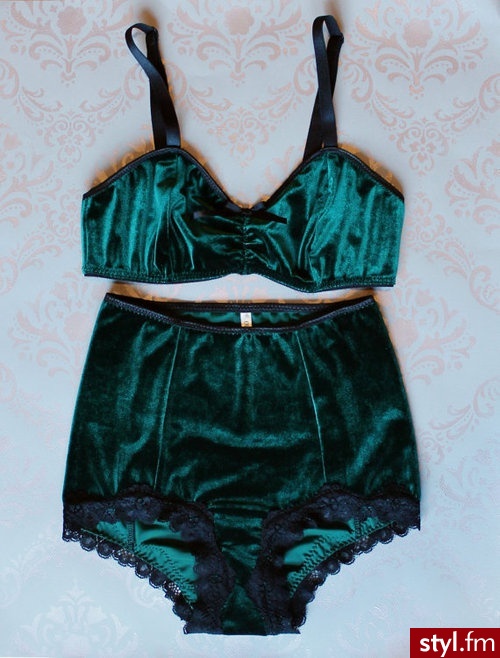 Komplety Bielizna Moda
