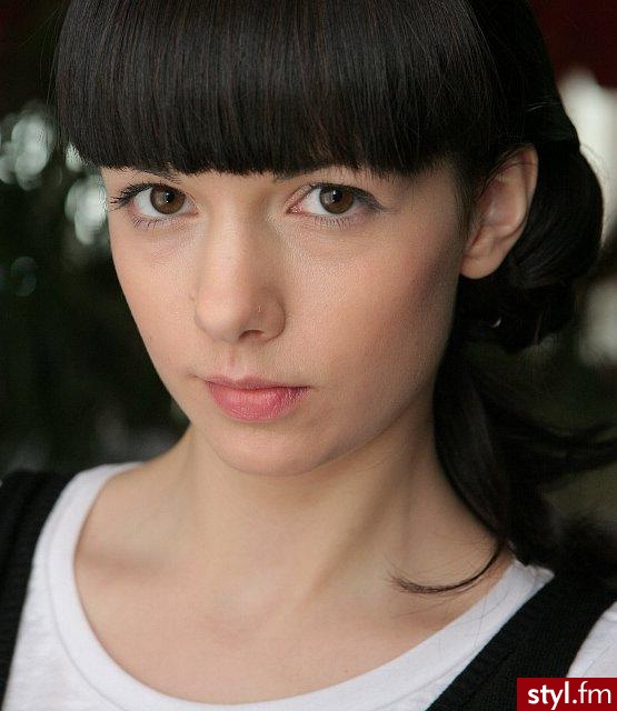 Średnie Fryzury