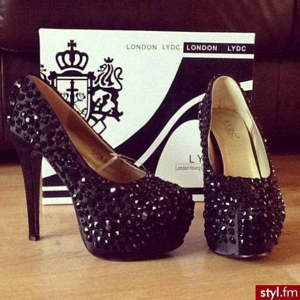 Szpilki Buty Moda
