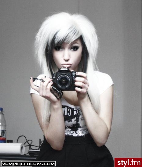 EMO Alternatywne Średnie Fryzury