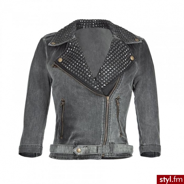 698 €, ok. 2688 zł - Pozostałe Ciuchy Moda