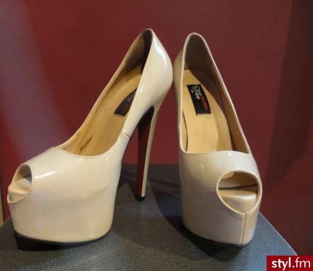 Szpilki Buty Moda