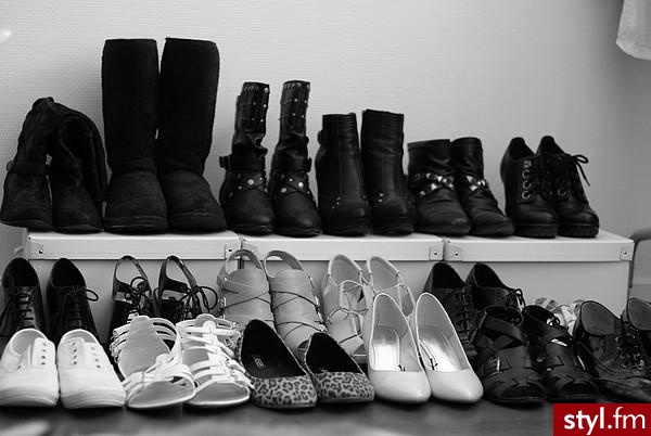 Jeżeli zdjęcie znajduje się już w galerii poproszę o link - Pozostałe Buty Moda