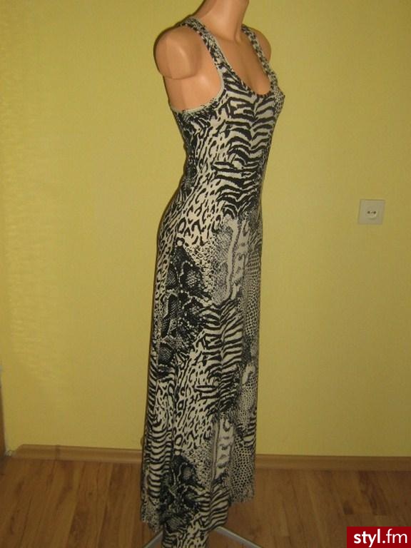 Sukienki Moda