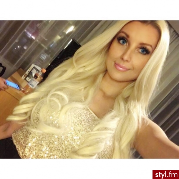 Blond Rozpuszczone Kręcone Na co dzień Długie Fryzury