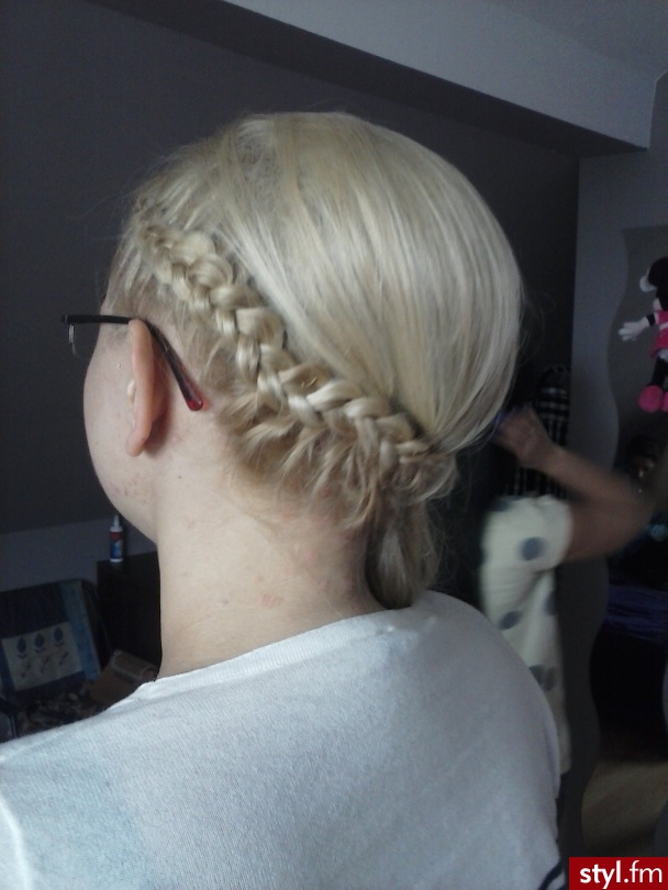 Blond Warkocze Proste Wieczorowe Długie Fryzury