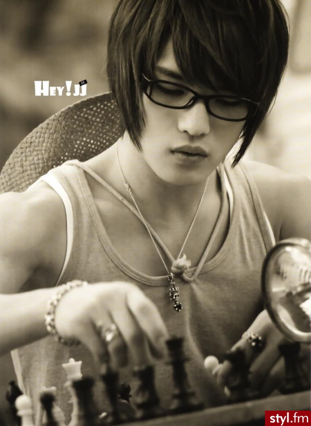 Kim Jae Joong. Kim Jae Joong - Średnie Męskie Fryzury