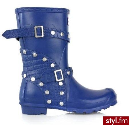 Kalosze Hunter. Kalosze Hunter. Kalosze pochodzą z limitowanej edycji. Można je kupić w internetowym sklepie Net-A-Porter. Kosztują ok. 157 euro. - Pozostałe Buty Moda