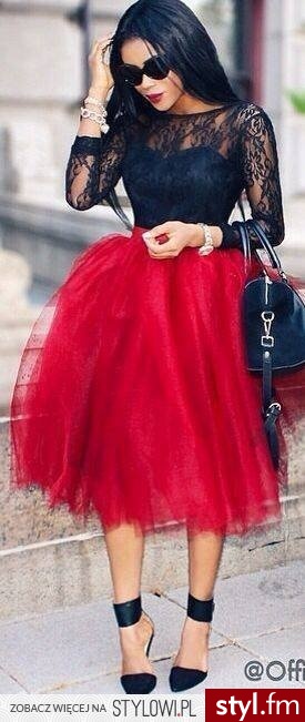 Średnie Spódnice Moda