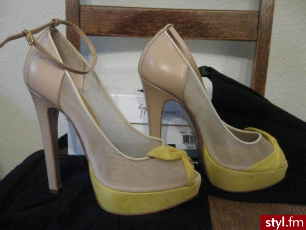 Szpilki Buty Moda