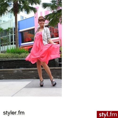 lll. lo,;p - Styler