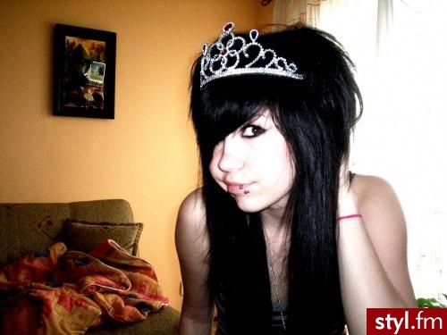 EMO Alternatywne Średnie Fryzury