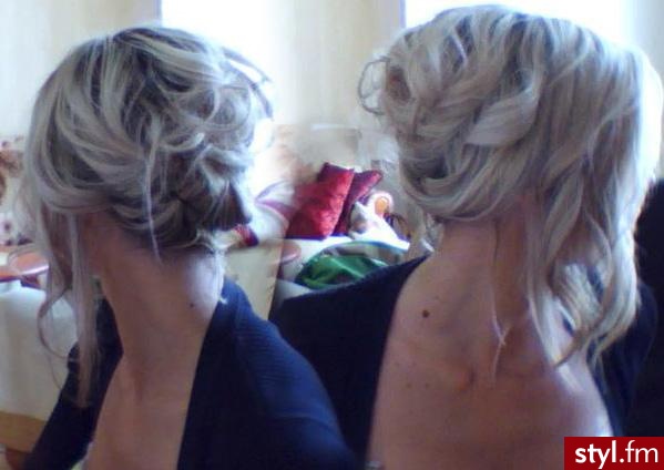 Curly. Fryzurka samorobna:) - Wieczorowe Średnie Fryzury