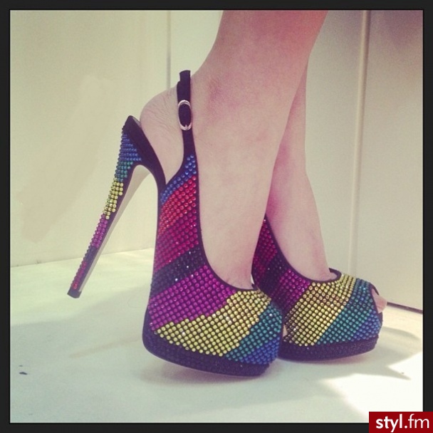 Szpilki Buty Moda