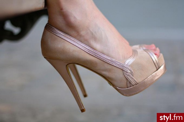 Szpilki Buty Moda