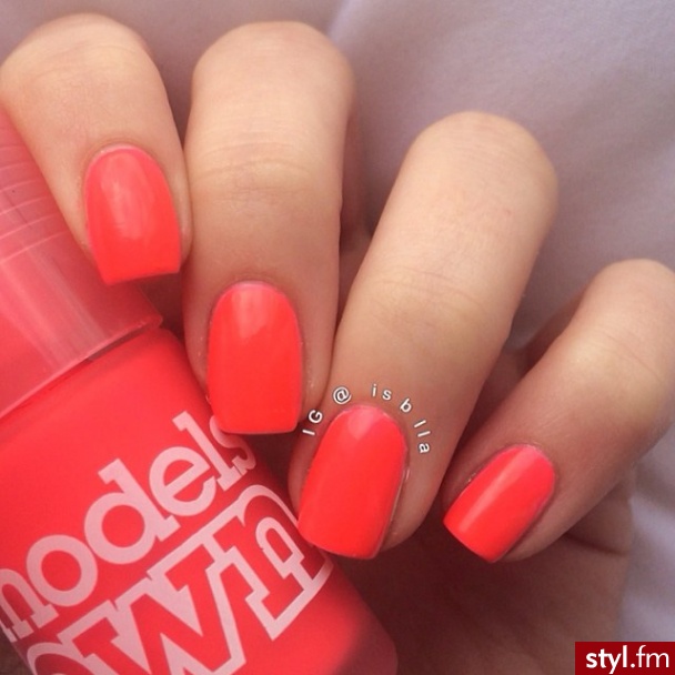 Models Own - Pink Punch - Naturalne Paznokcie