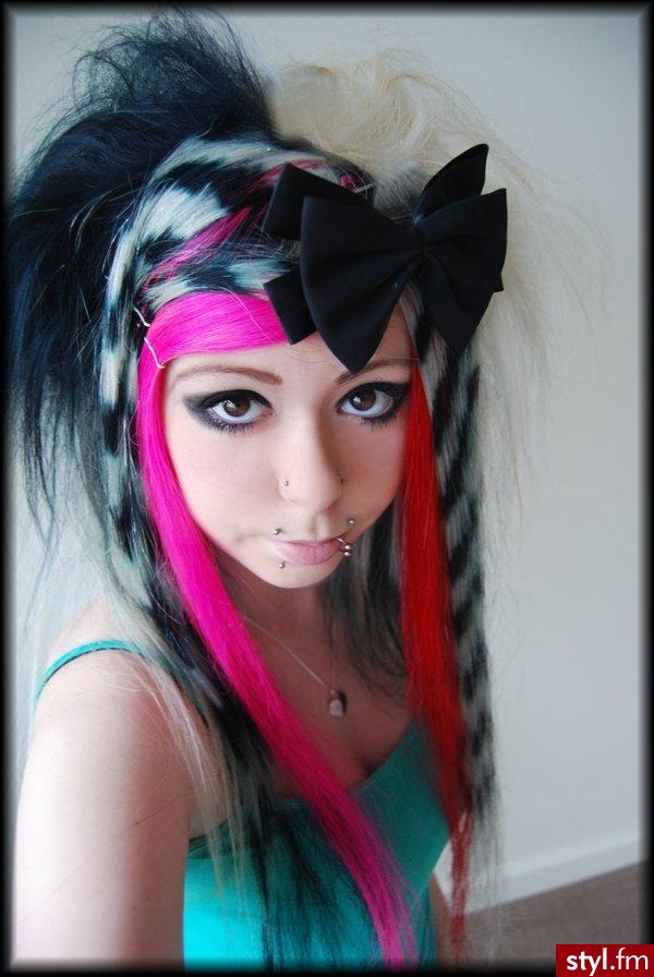 EMO Alternatywne Średnie Fryzury